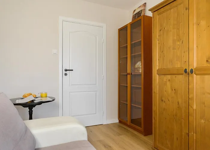 Lägenhet P&o Hawajska Warszawa